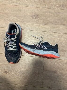 New Balance Women's Navy and Coral Athletic Running Shoes